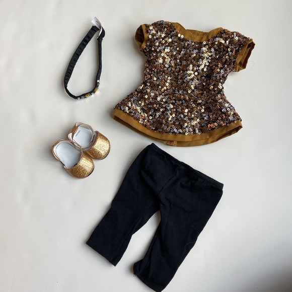 American Girl Truly Me Golden Sparkle Outfit 18" Doll - Picture 5 of 8